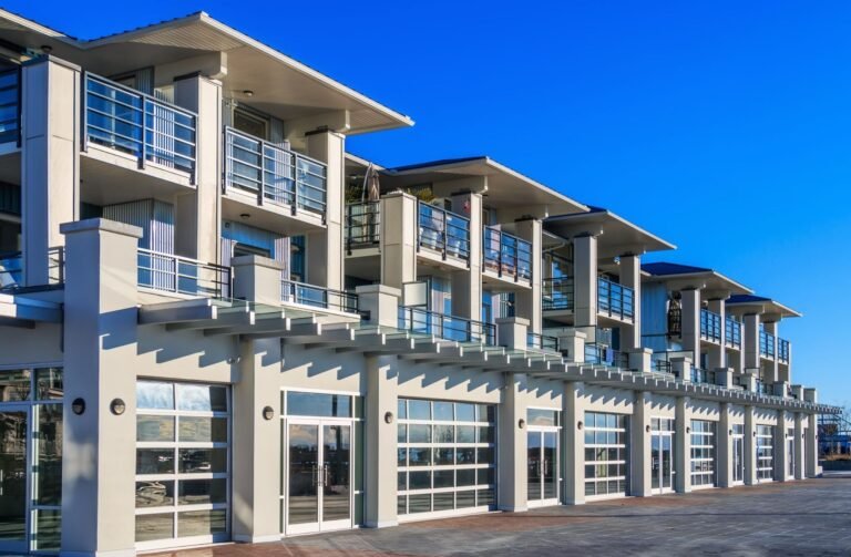 How to Choose the Right Management Company for a Residential Block