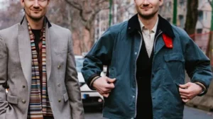 Mexican streetwear person showing how to style jackets in 2026